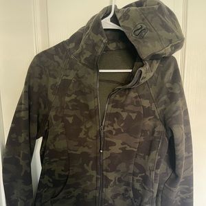 Lulu Camo hoodie